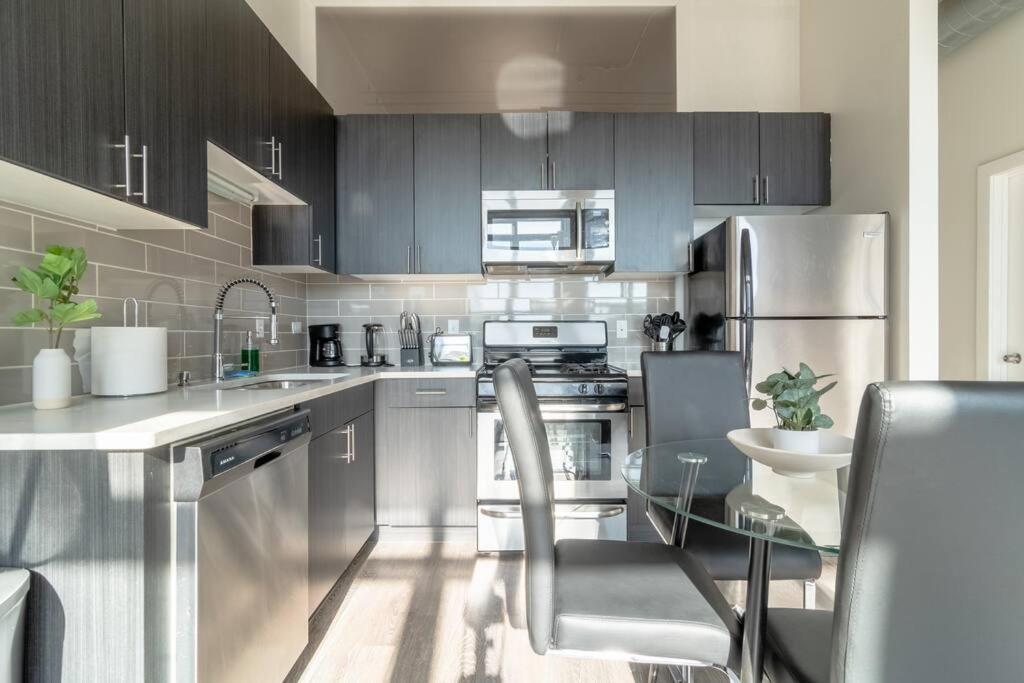Mccormick Place Beautiful 2Br Apartment With Optional Parking Sleeps Up To 8 Near Soldier Field, Grant Park And Lakefront Trail Chicago Exteriér fotografie
